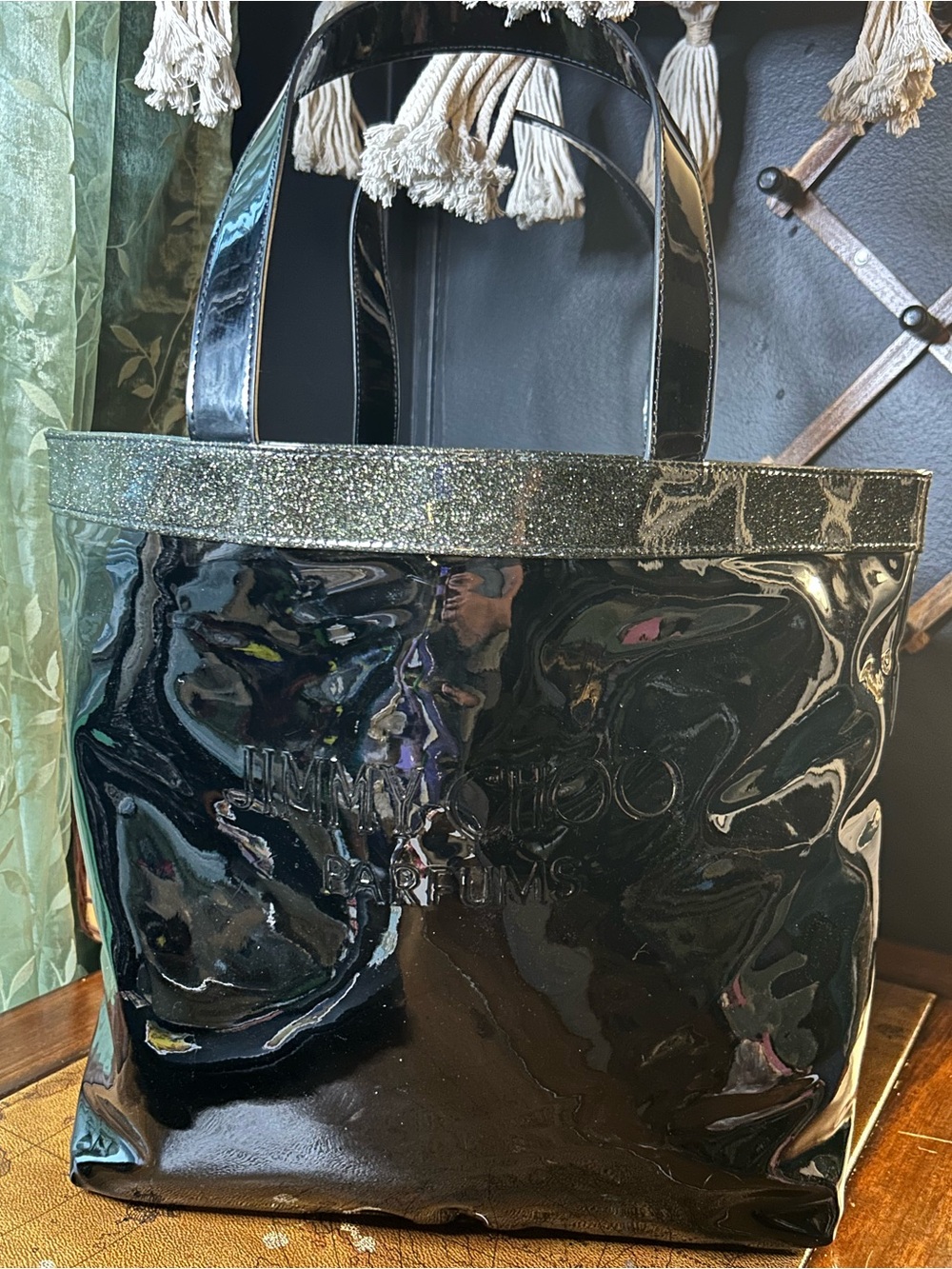 Jimmy Choo Parfums Embossed Black Shiny Patent Tote with Glitter Trim - Picture 3 of 12